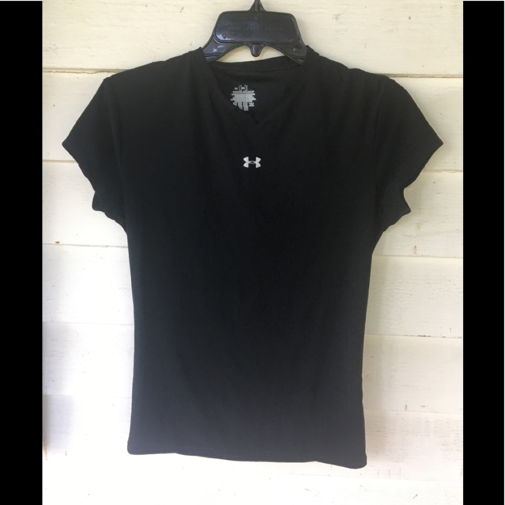 Jet black Under Armour workout tee